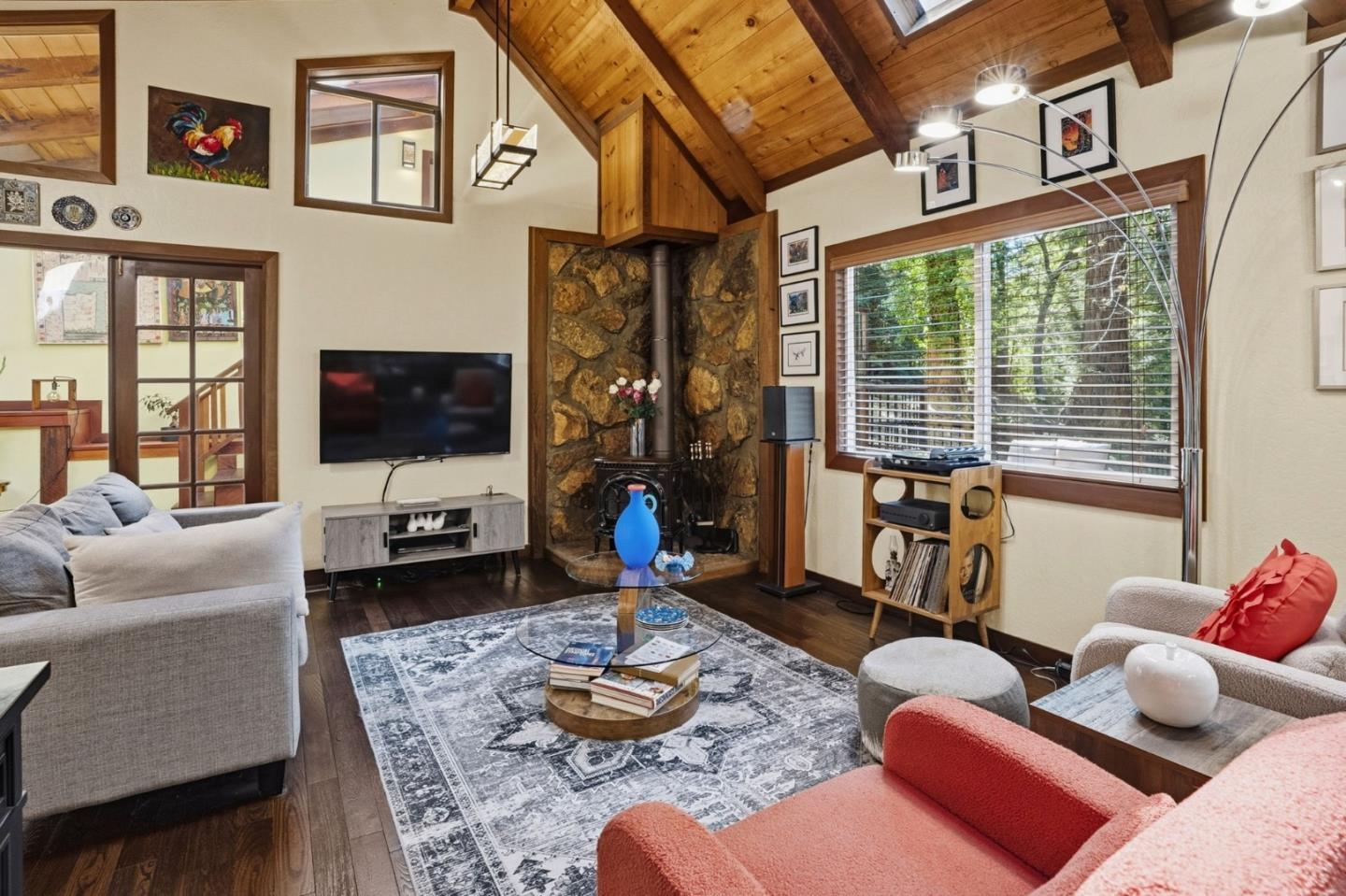 Detail Gallery Image 20 of 75 For 14161 Old Japanese Rd, Los Gatos,  CA 95033 - 3 Beds | 2/1 Baths