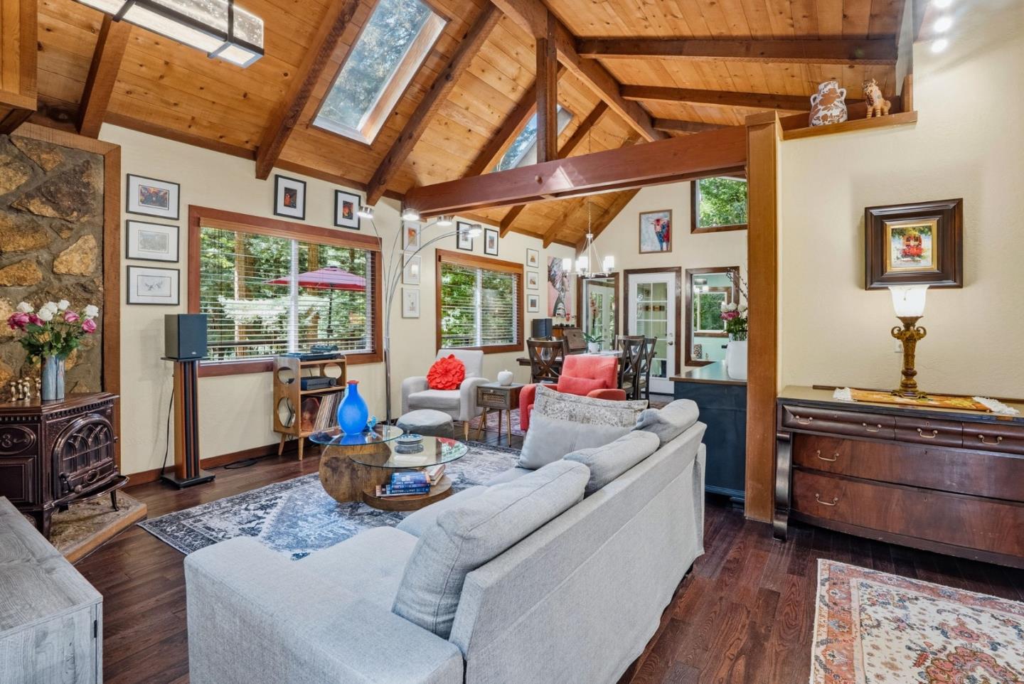 Detail Gallery Image 22 of 75 For 14161 Old Japanese Rd, Los Gatos,  CA 95033 - 3 Beds | 2/1 Baths