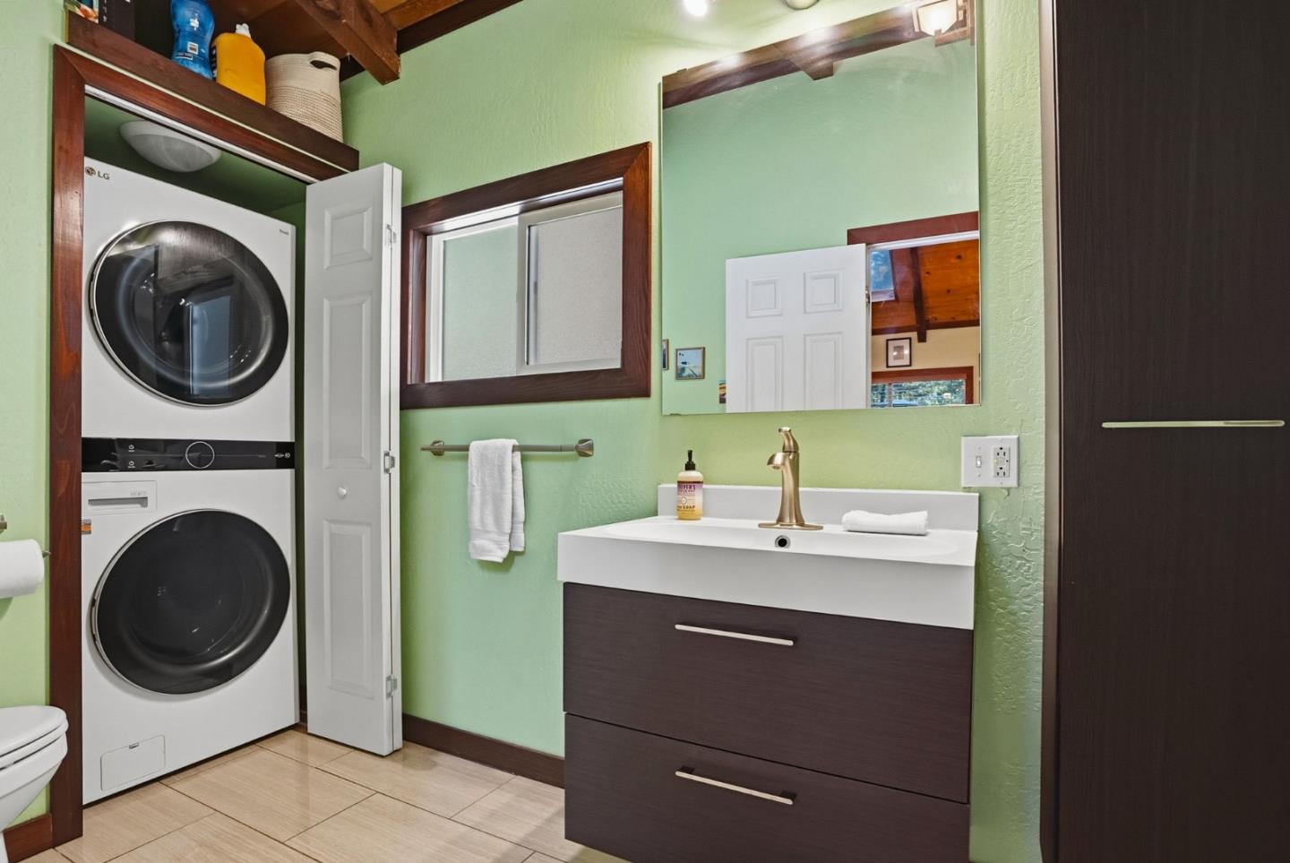 Detail Gallery Image 24 of 75 For 14161 Old Japanese Rd, Los Gatos,  CA 95033 - 3 Beds | 2/1 Baths