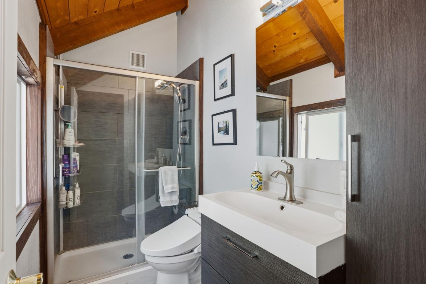 Detail Gallery Image 34 of 75 For 14161 Old Japanese Rd, Los Gatos,  CA 95033 - 3 Beds | 2/1 Baths