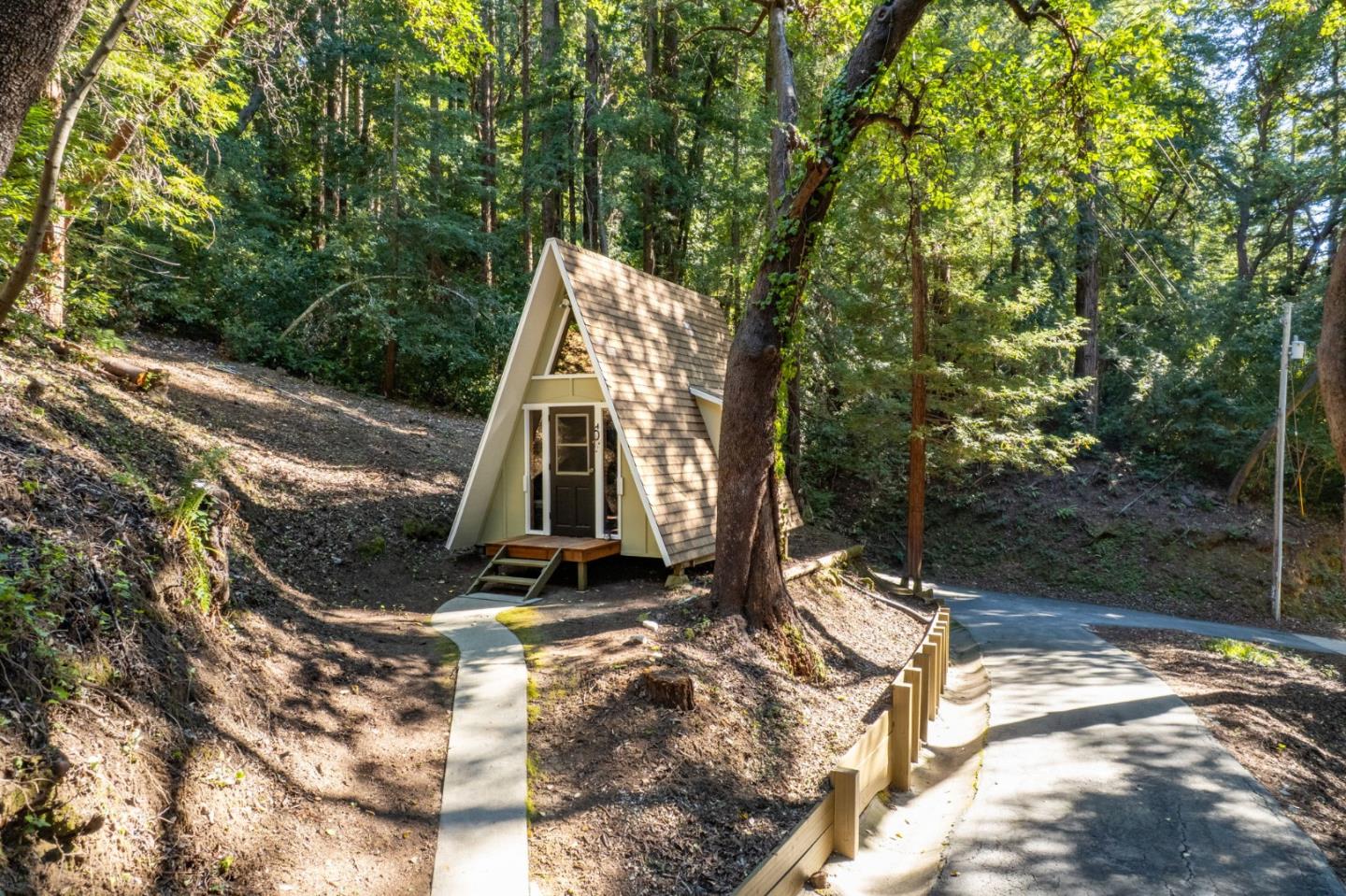 Detail Gallery Image 46 of 75 For 14161 Old Japanese Rd, Los Gatos,  CA 95033 - 3 Beds | 2/1 Baths