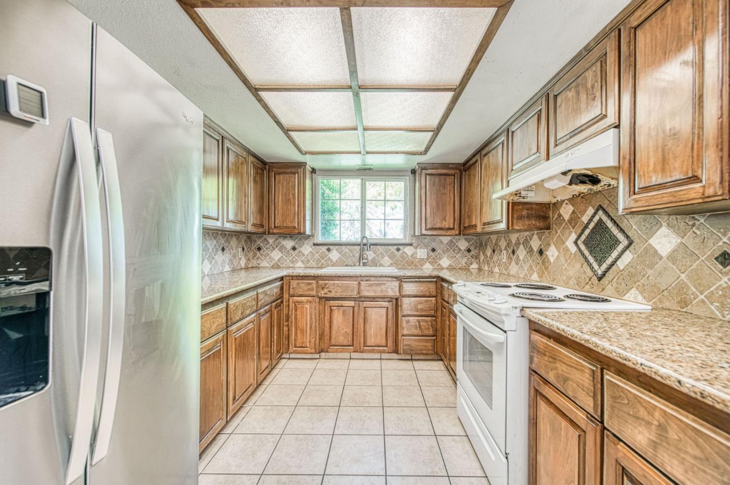 Detail Gallery Image 23 of 40 For 4355 W Shields Ave, Fresno,  CA 93722 - 3 Beds | 2 Baths