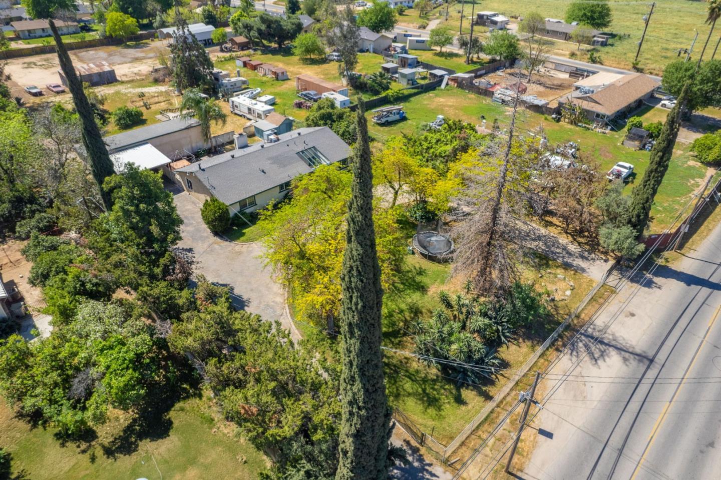 Detail Gallery Image 33 of 40 For 4355 W Shields Ave, Fresno,  CA 93722 - 3 Beds | 2 Baths