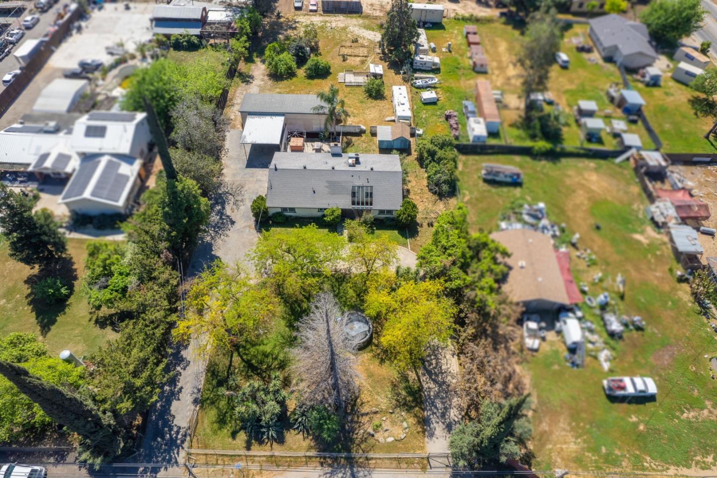 Detail Gallery Image 34 of 40 For 4355 W Shields Ave, Fresno,  CA 93722 - 3 Beds | 2 Baths