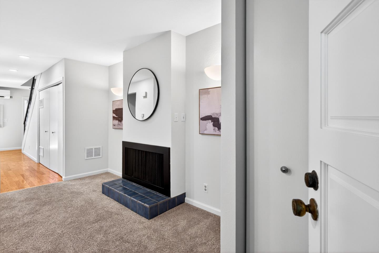 Detail Gallery Image 4 of 25 For 125 Connemara Way #130,  Sunnyvale,  CA 94087 - 2 Beds | 1/1 Baths