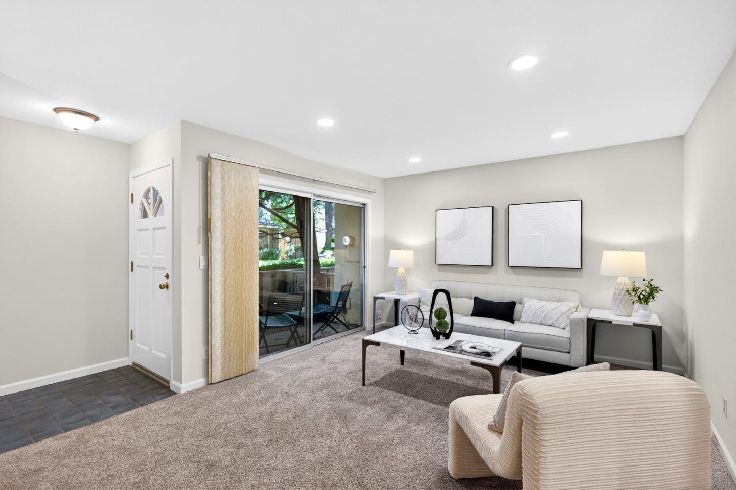 Detail Gallery Image 7 of 25 For 125 Connemara Way #130,  Sunnyvale,  CA 94087 - 2 Beds | 1/1 Baths