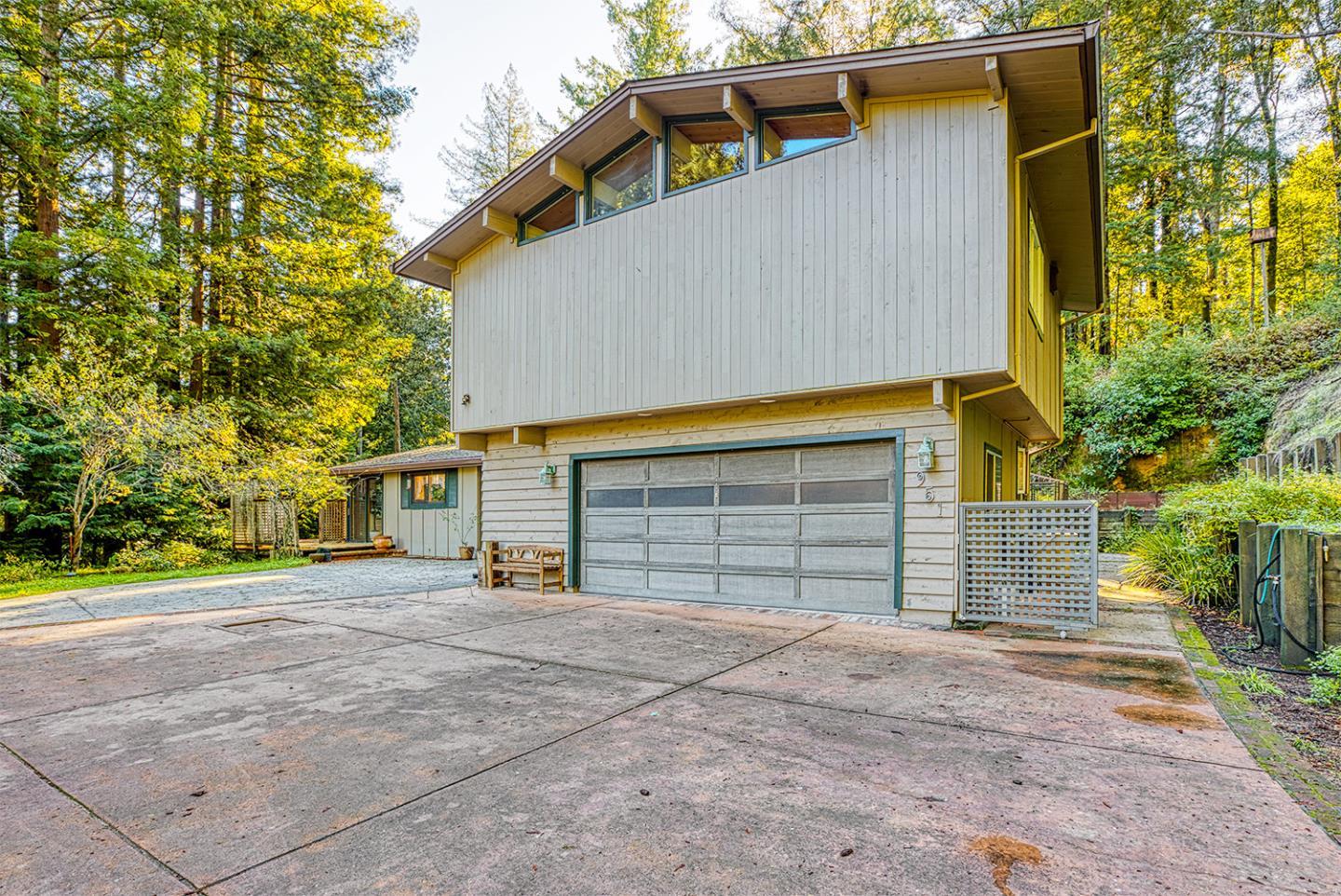 Detail Gallery Image 7 of 36 For 951 Jenny Way, Felton,  CA 95018 - 3 Beds | 3 Baths