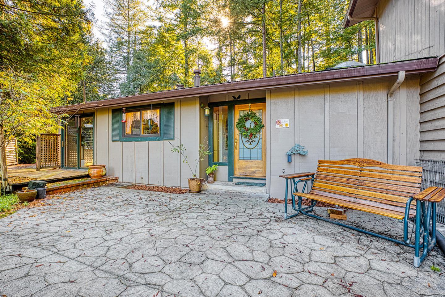 Detail Gallery Image 8 of 36 For 951 Jenny Way, Felton,  CA 95018 - 3 Beds | 3 Baths