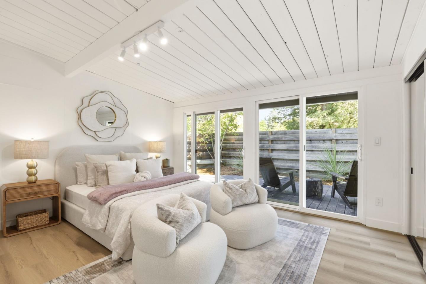 Detail Gallery Image 17 of 32 For 4134 Wilkie Way, Palo Alto,  CA 94306 - 3 Beds | 2 Baths