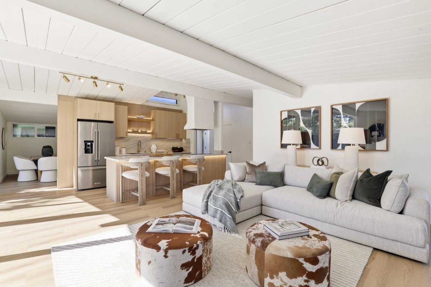 Detail Gallery Image 7 of 32 For 4134 Wilkie Way, Palo Alto,  CA 94306 - 3 Beds | 2 Baths