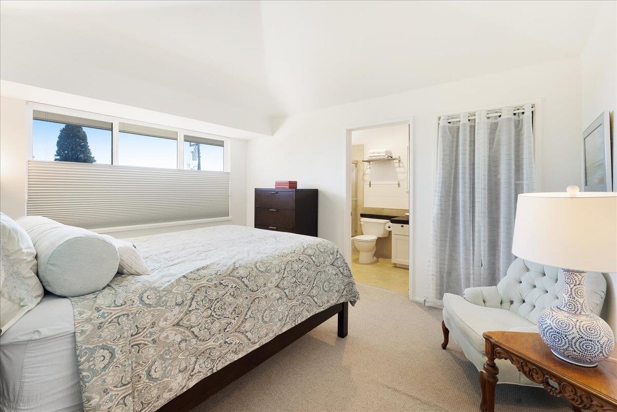 Detail Gallery Image 27 of 42 For 117 Gault St #B,  Santa Cruz,  CA 95062 - 2 Beds | 2 Baths