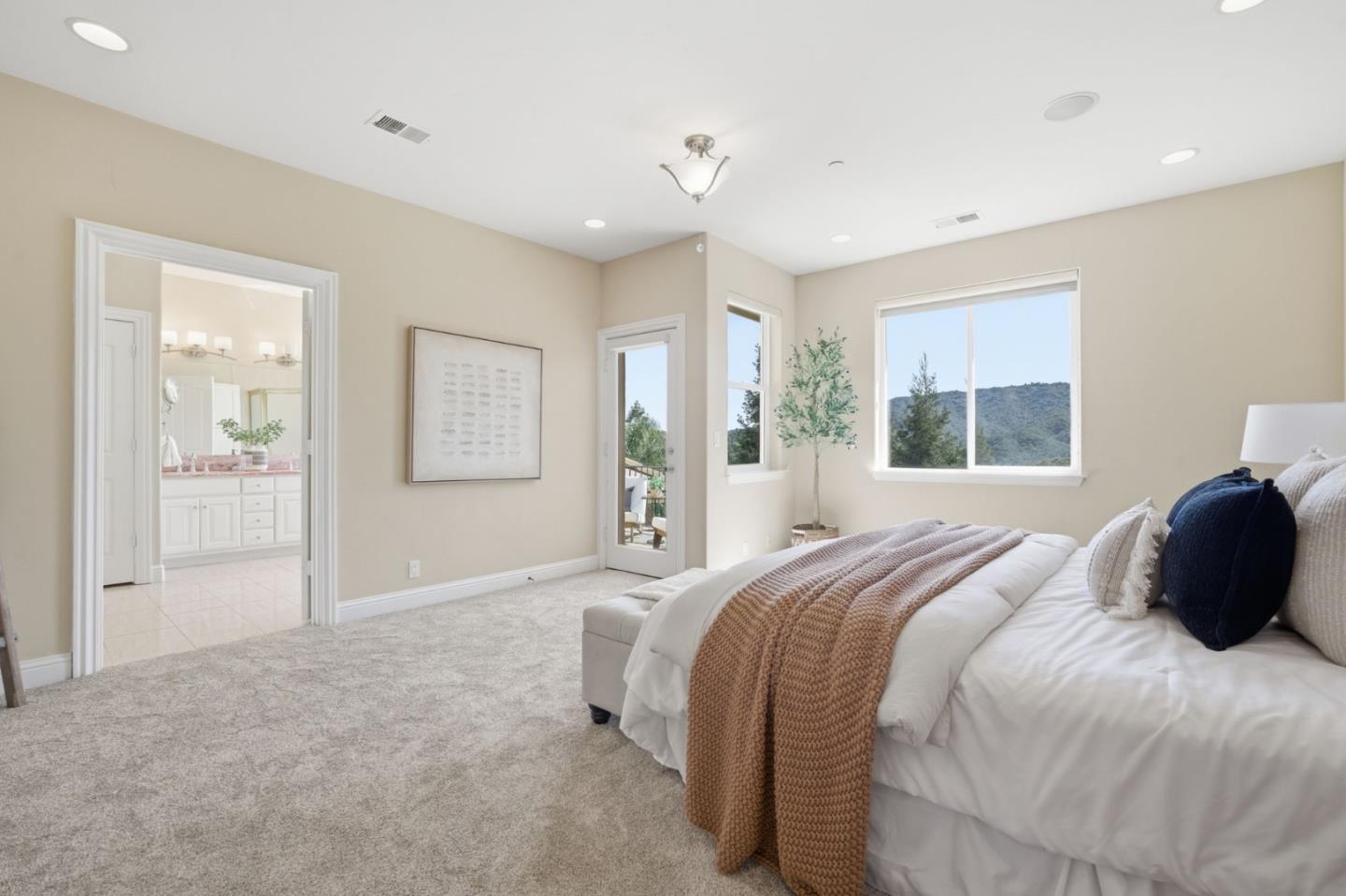 Detail Gallery Image 34 of 77 For 2075 Mantelli Dr, Gilroy,  CA 95020 - 6 Beds | 4 Baths