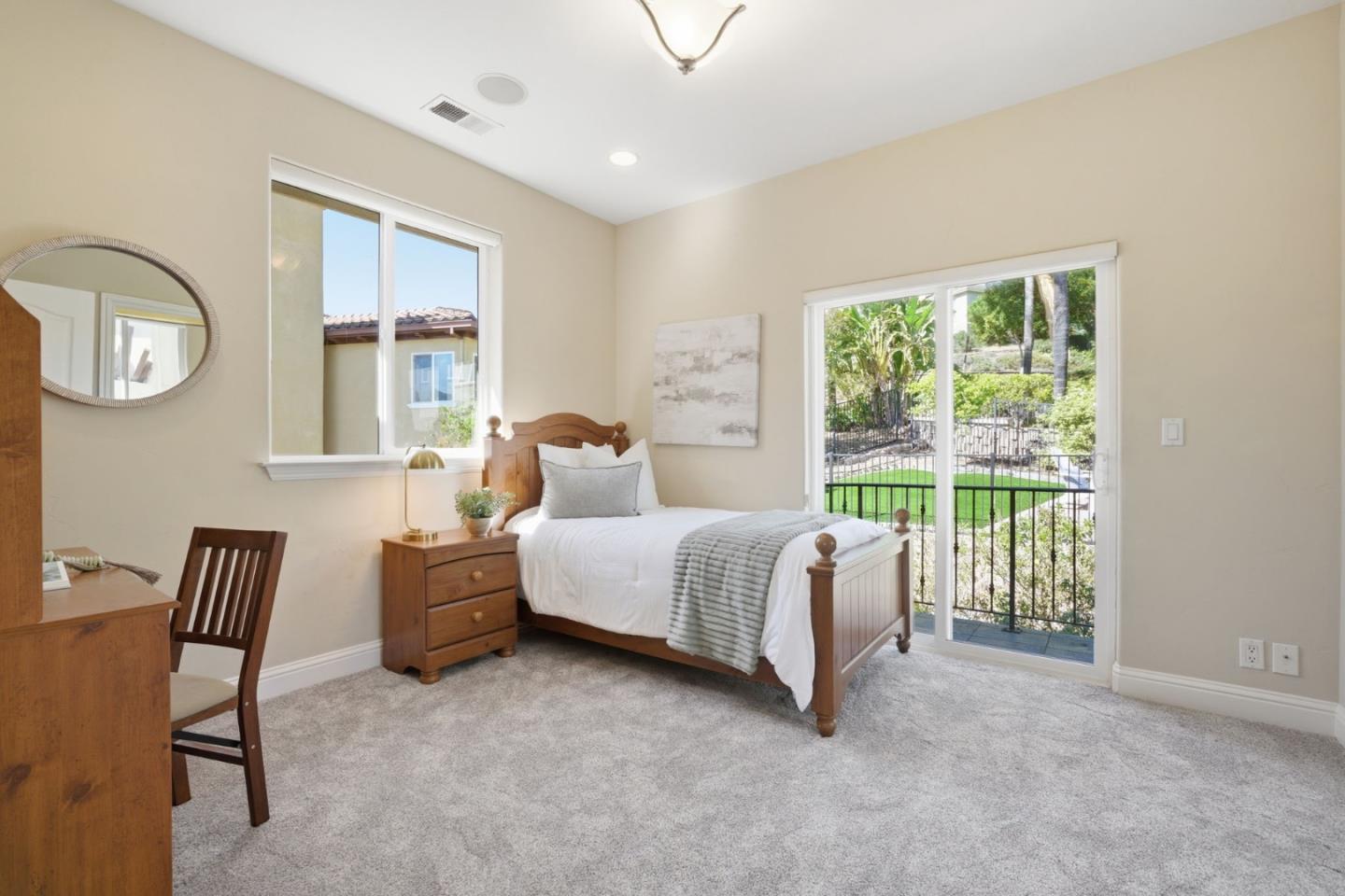 Detail Gallery Image 44 of 77 For 2075 Mantelli Dr, Gilroy,  CA 95020 - 6 Beds | 4 Baths