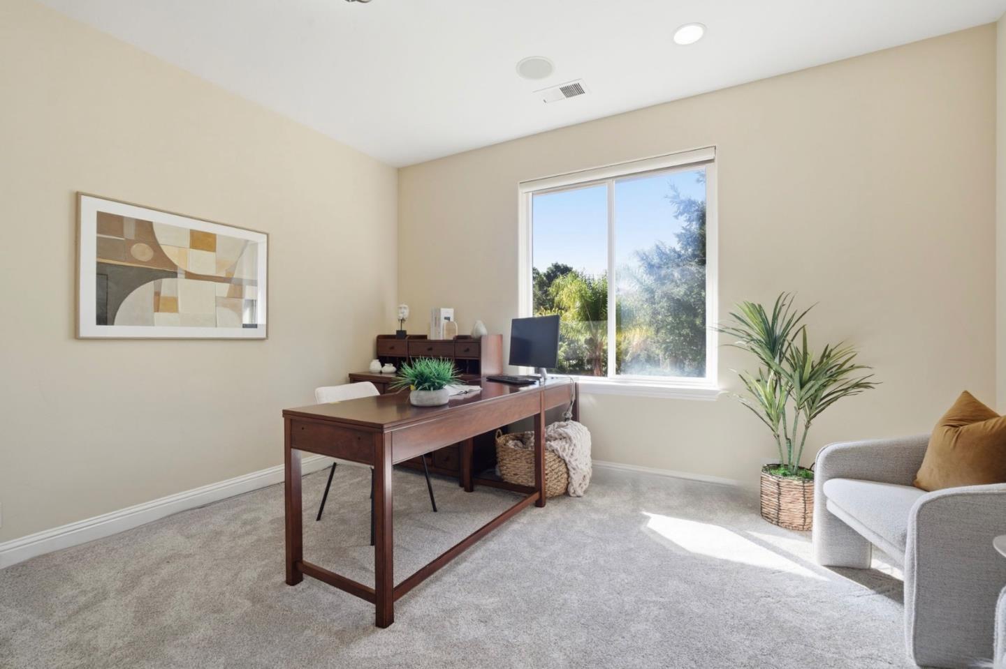 Detail Gallery Image 47 of 77 For 2075 Mantelli Dr, Gilroy,  CA 95020 - 6 Beds | 4 Baths