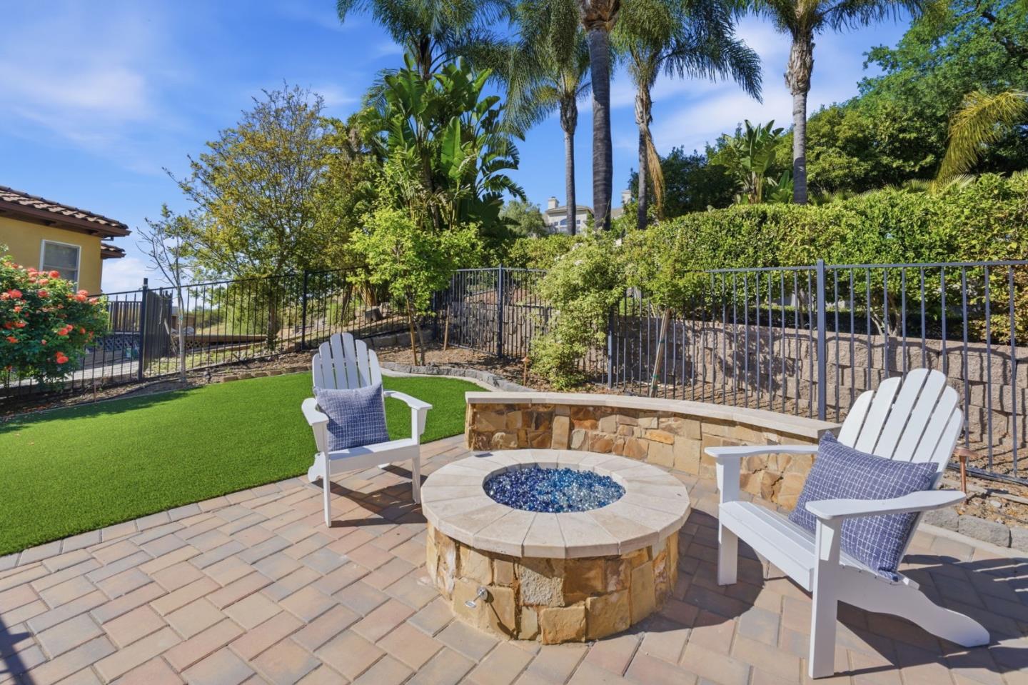 Detail Gallery Image 52 of 77 For 2075 Mantelli Dr, Gilroy,  CA 95020 - 6 Beds | 4 Baths