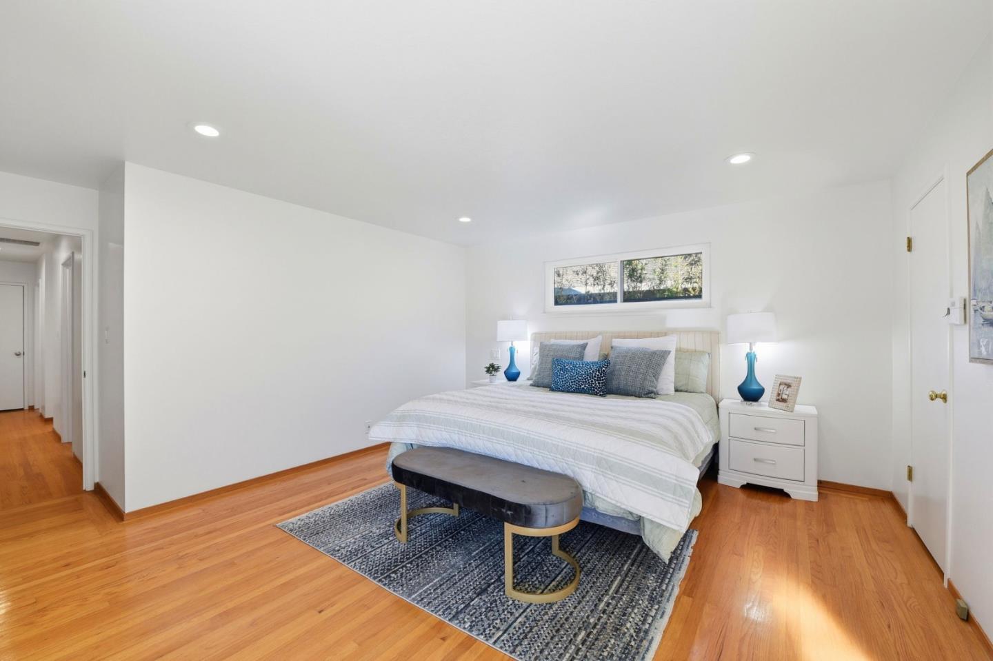 Detail Gallery Image 23 of 52 For 574 Carrick Ct, Sunnyvale,  CA 94087 - 3 Beds | 2 Baths