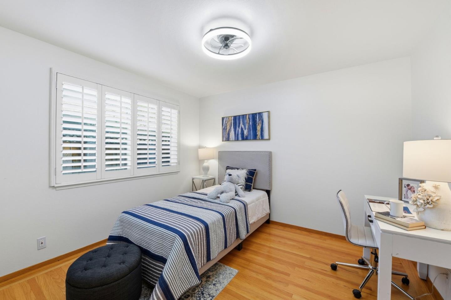 Detail Gallery Image 26 of 52 For 574 Carrick Ct, Sunnyvale,  CA 94087 - 3 Beds | 2 Baths