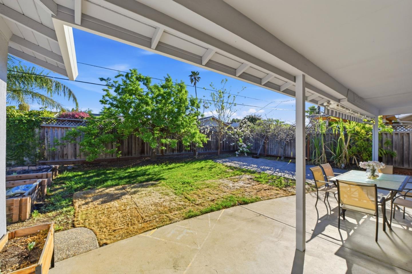 Detail Gallery Image 35 of 52 For 574 Carrick Ct, Sunnyvale,  CA 94087 - 3 Beds | 2 Baths