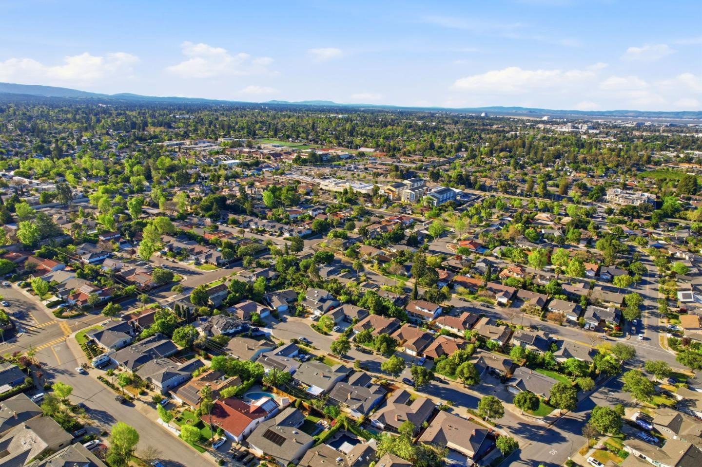 Detail Gallery Image 51 of 52 For 574 Carrick Ct, Sunnyvale,  CA 94087 - 3 Beds | 2 Baths