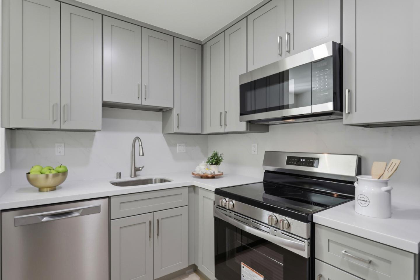 334 DUNSMUIR TER 3, SUNNYVALE, CA 94085  Photo 16