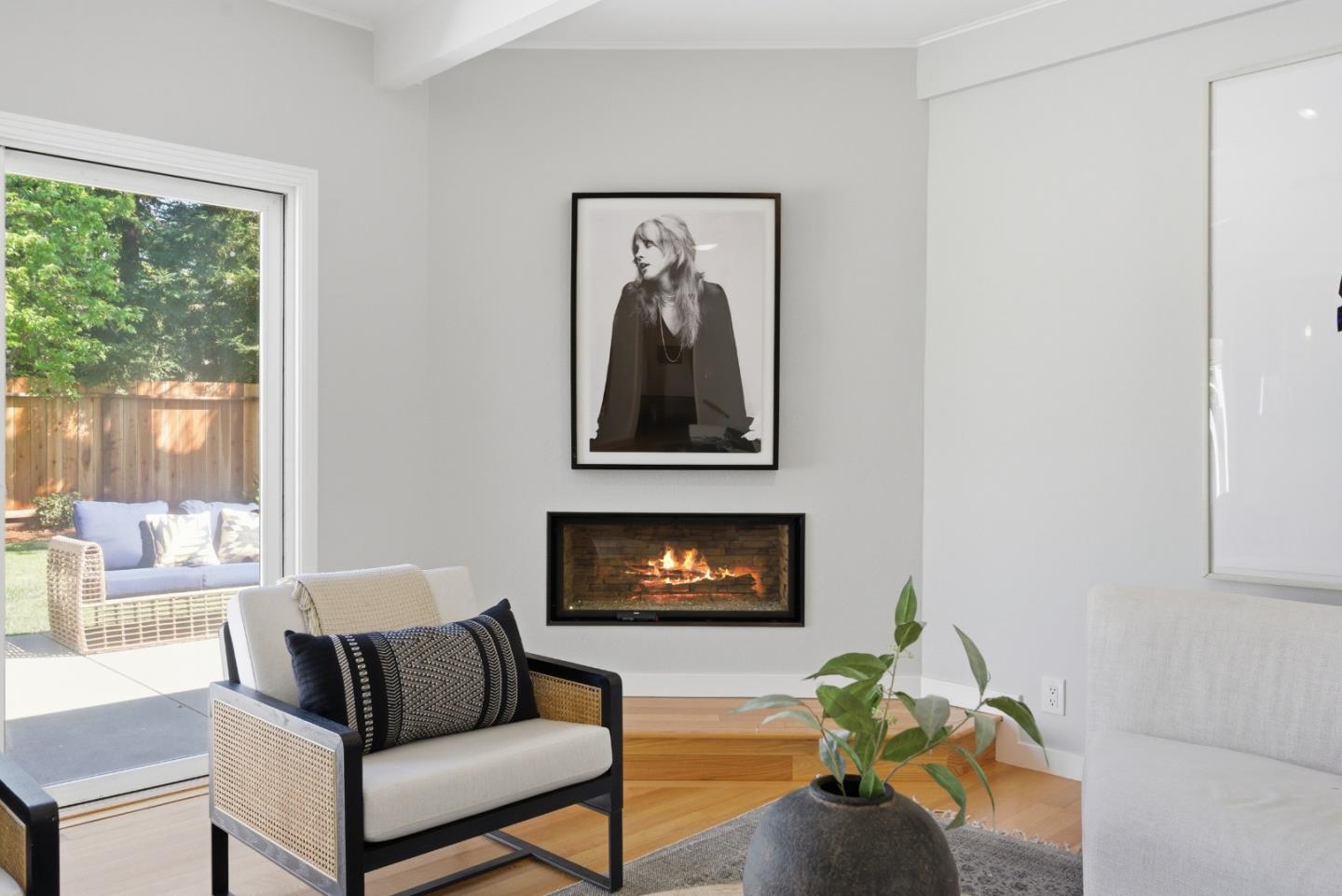 Detail Gallery Image 25 of 52 For 1346 Selo Dr, Sunnyvale,  CA 94087 - 3 Beds | 2 Baths