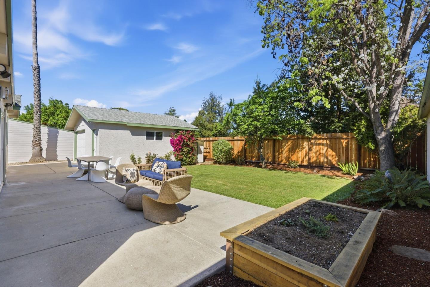 Detail Gallery Image 41 of 52 For 1346 Selo Dr, Sunnyvale,  CA 94087 - 3 Beds | 2 Baths