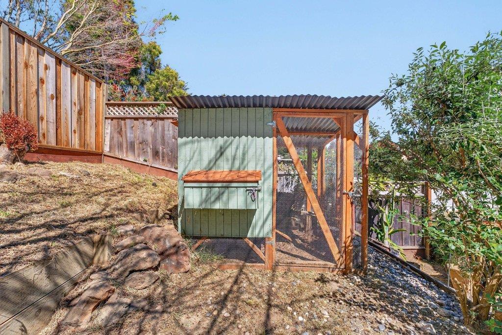 Detail Gallery Image 9 of 29 For 1585 San Andreas Rd, Watsonville,  CA 95076 - – Beds | – Baths