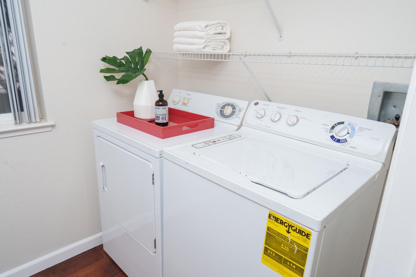 Detail Gallery Image 14 of 39 For 1982 W Bayshore Rd #217,  East Palo Alto,  CA 94303 - 2 Beds | 2 Baths