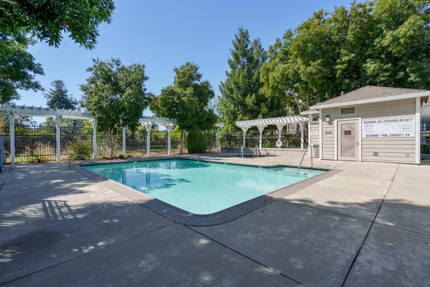 Detail Gallery Image 36 of 39 For 1982 W Bayshore Rd #217,  East Palo Alto,  CA 94303 - 2 Beds | 2 Baths