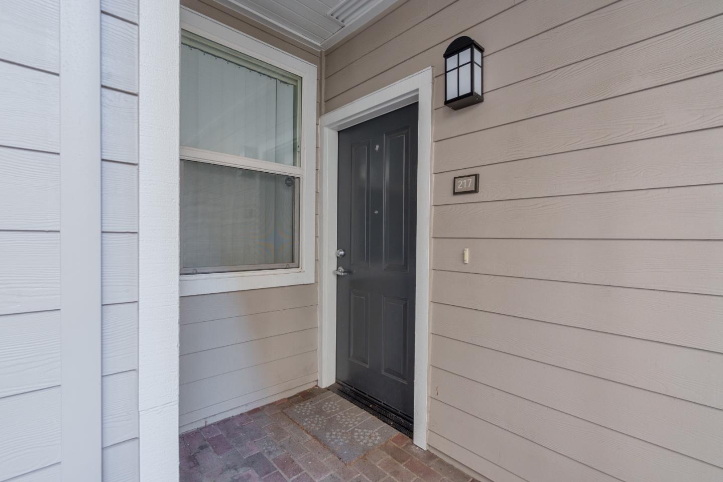 Detail Gallery Image 4 of 39 For 1982 W Bayshore Rd #217,  East Palo Alto,  CA 94303 - 2 Beds | 2 Baths