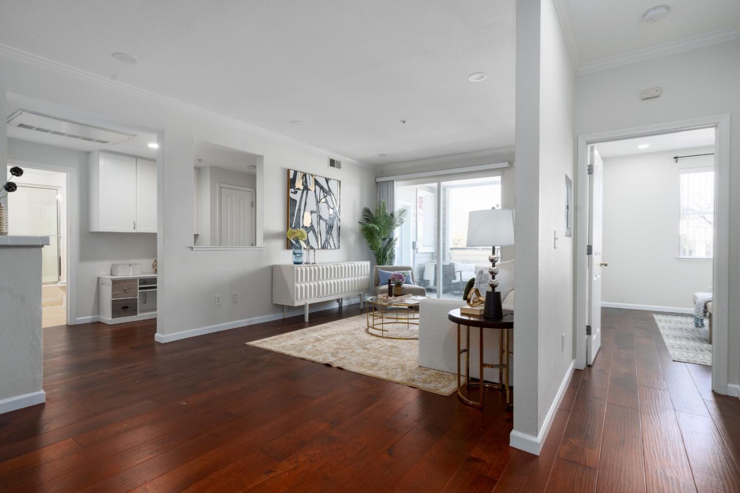 Detail Gallery Image 5 of 39 For 1982 W Bayshore Rd #217,  East Palo Alto,  CA 94303 - 2 Beds | 2 Baths