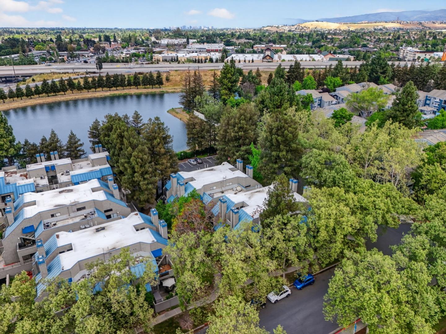 Detail Gallery Image 30 of 39 For 1187 Foxchase Dr, San Jose,  CA 95123 - 1 Beds | 1 Baths