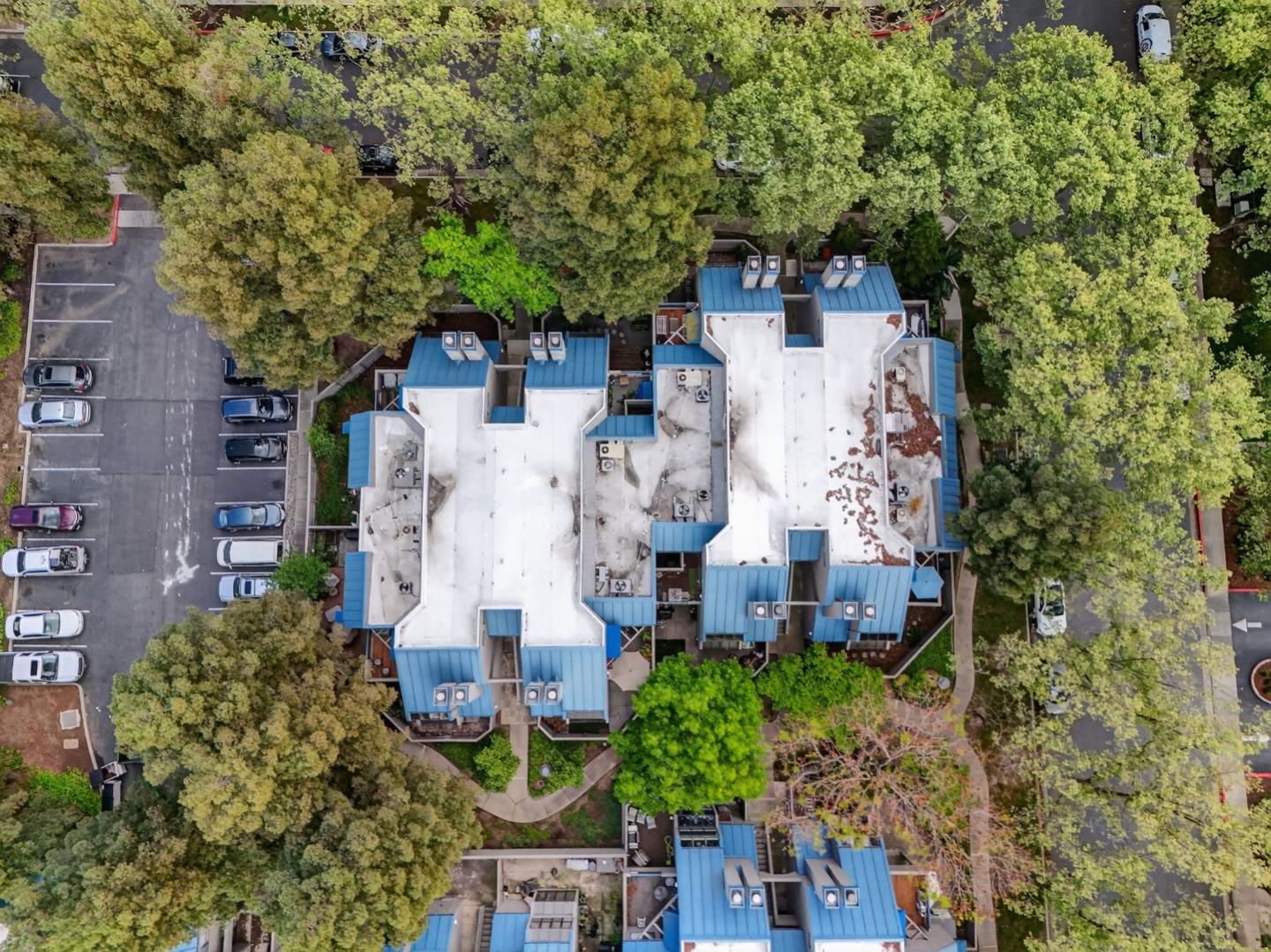 Detail Gallery Image 31 of 39 For 1187 Foxchase Dr, San Jose,  CA 95123 - 1 Beds | 1 Baths