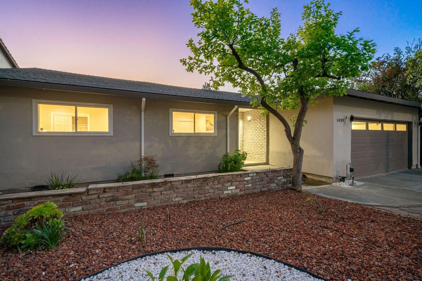 Detail Gallery Image 6 of 57 For 1439 Miller Ave, San Jose,  CA 95129 - 4 Beds | 2 Baths