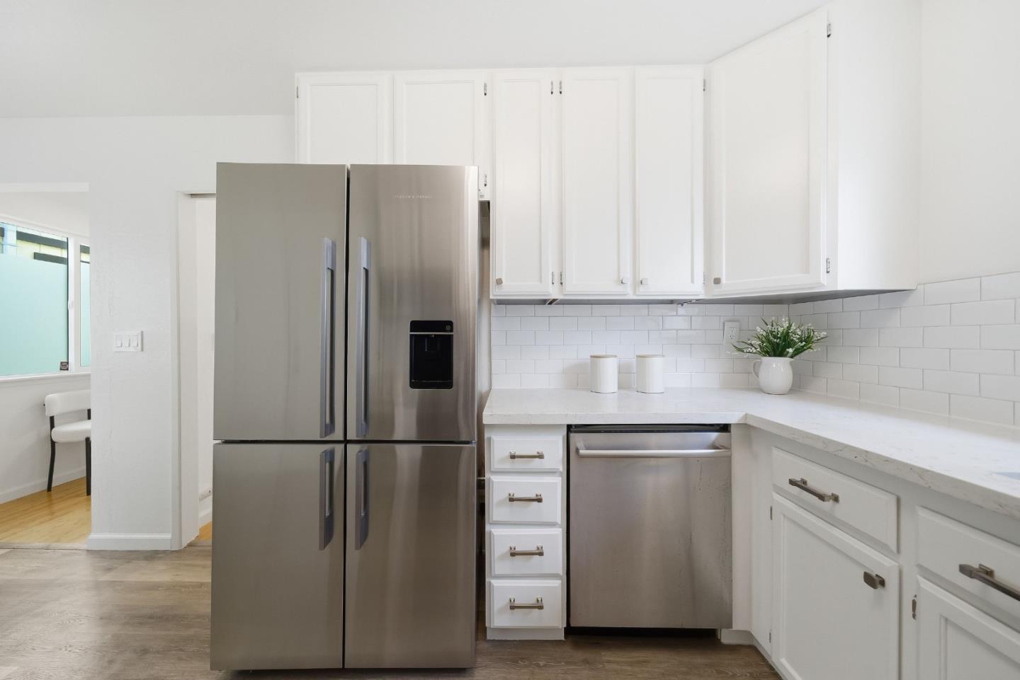 Detail Gallery Image 20 of 53 For 495 Ebken St, Pacifica,  CA 94044 - 2 Beds | 1/1 Baths