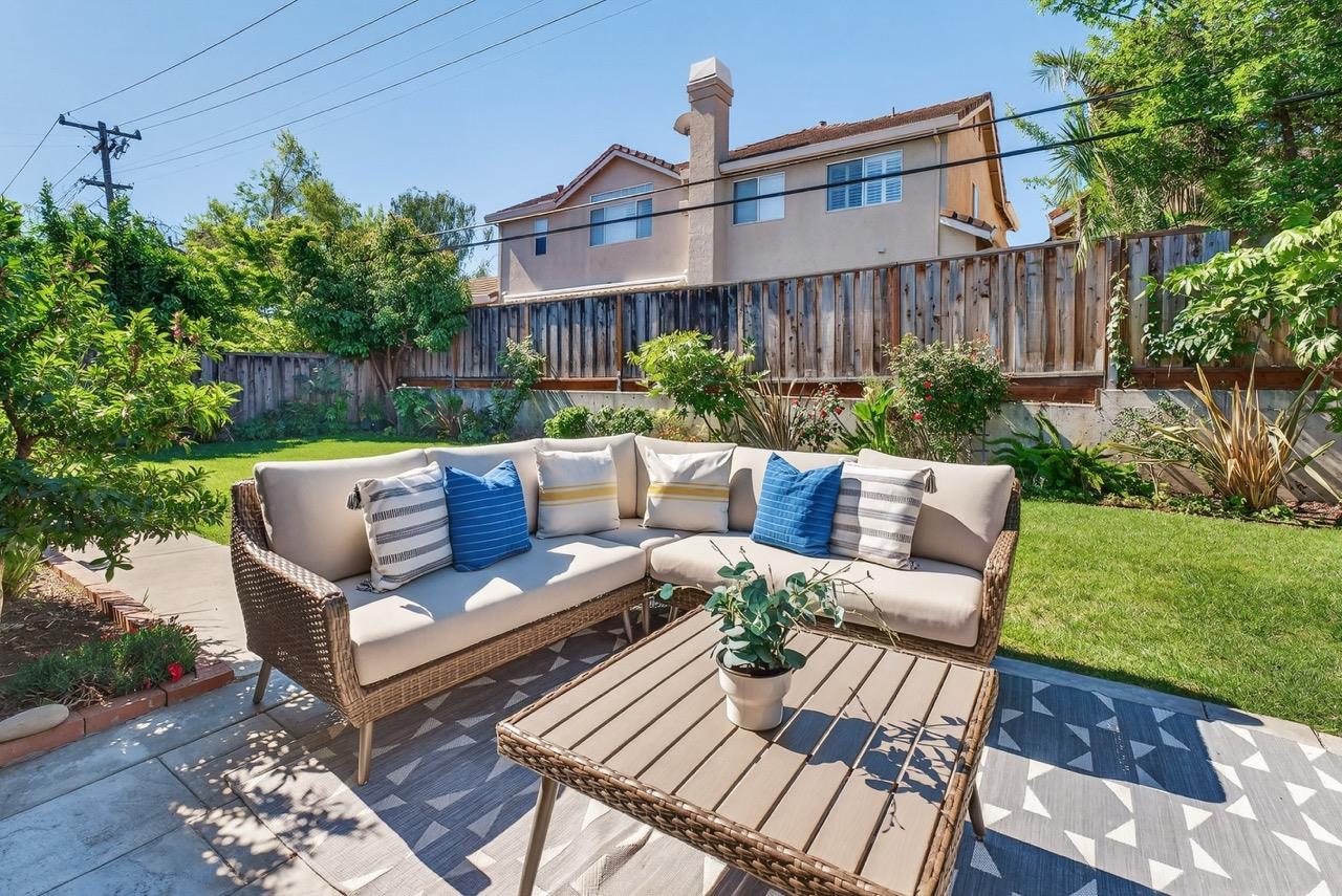 Detail Gallery Image 21 of 26 For 5657 Rotterdam Ln, San Jose,  CA 95118 - 4 Beds | 2 Baths