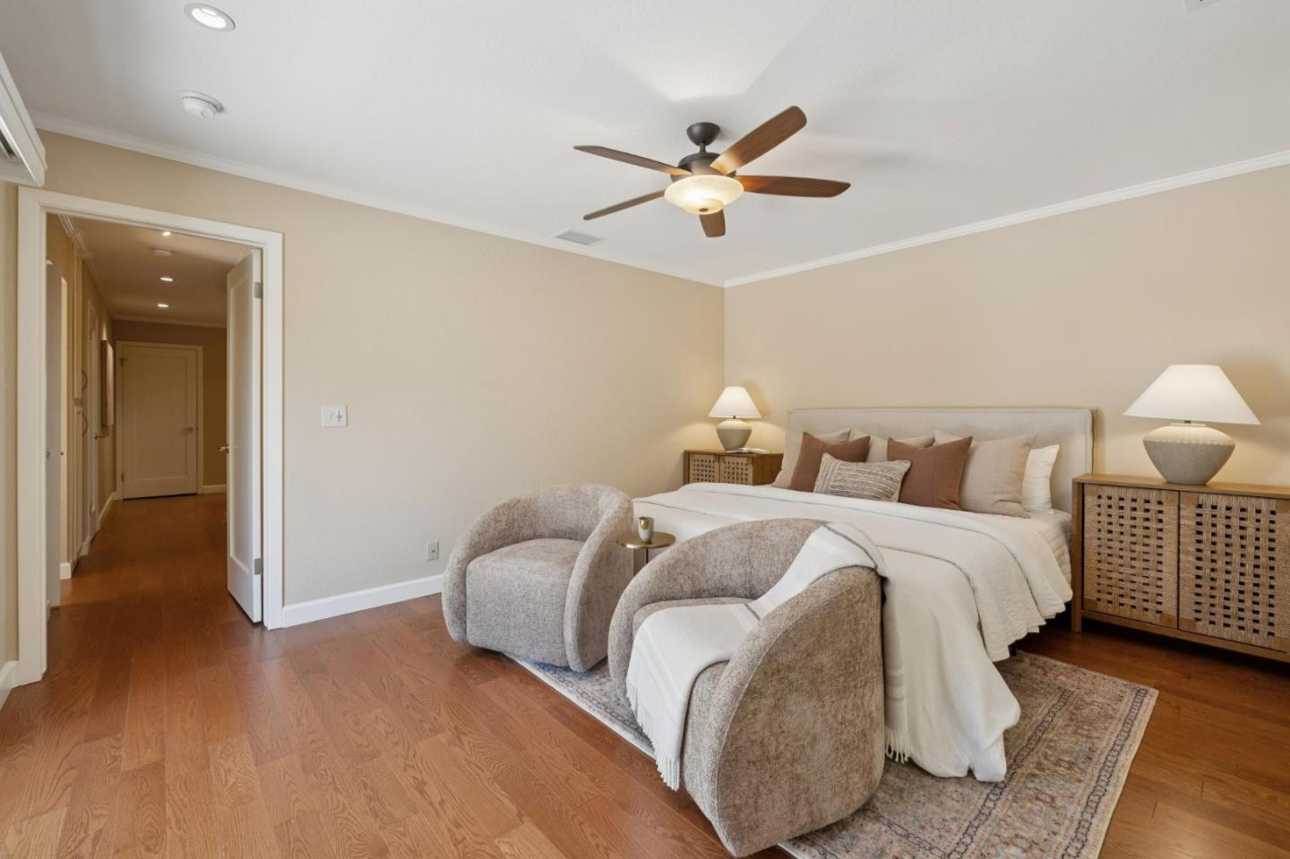 Detail Gallery Image 26 of 44 For 100 Yerba Santa Ave, Los Altos,  CA 94022 - 4 Beds | 2/1 Baths