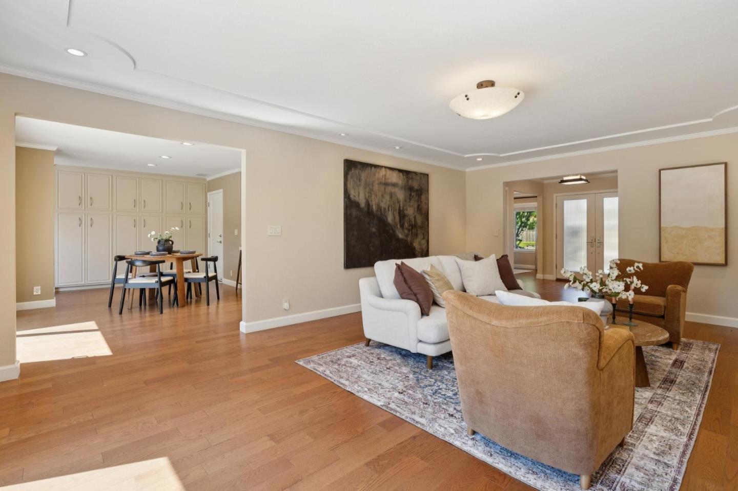 Detail Gallery Image 8 of 44 For 100 Yerba Santa Ave, Los Altos,  CA 94022 - 4 Beds | 2/1 Baths