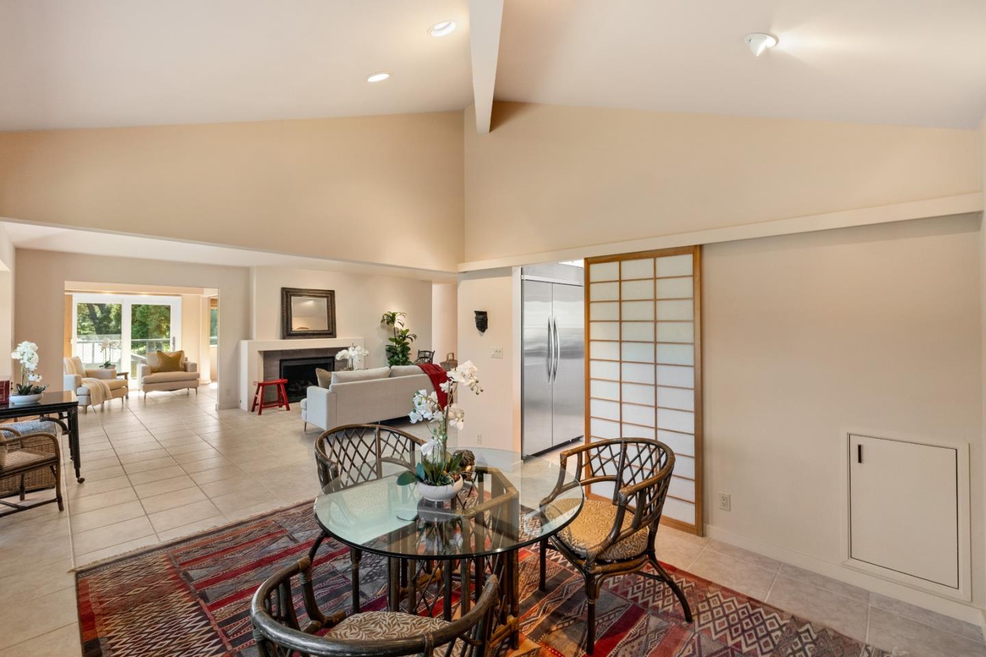 Detail Gallery Image 13 of 37 For 94 Del Mesa Carmel, Carmel,  CA 93923 - 2 Beds | 2 Baths