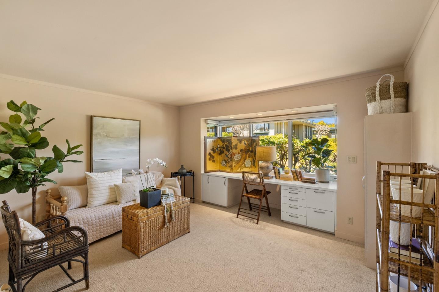 Detail Gallery Image 23 of 37 For 94 Del Mesa Carmel, Carmel,  CA 93923 - 2 Beds | 2 Baths