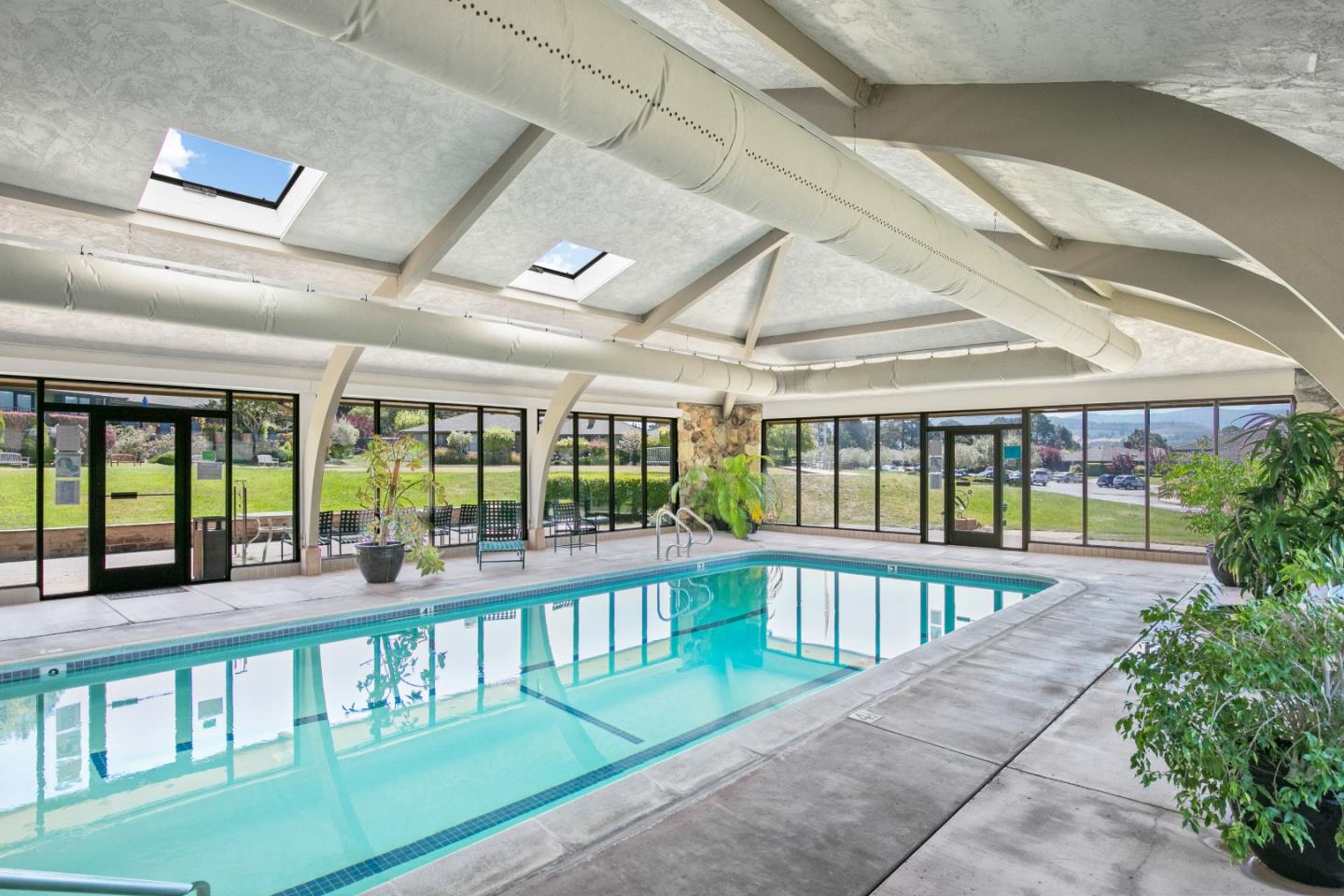 Detail Gallery Image 35 of 37 For 94 Del Mesa Carmel, Carmel,  CA 93923 - 2 Beds | 2 Baths