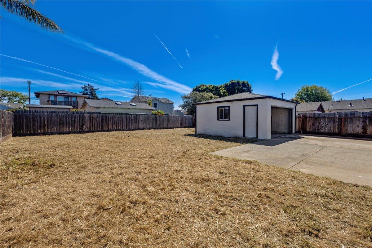 Detail Gallery Image 21 of 28 For 282 Noice Dr, Salinas,  CA 93906 - 2 Beds | 1 Baths