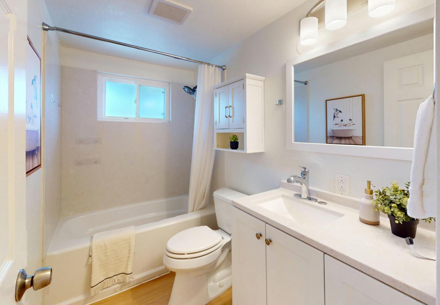 Detail Gallery Image 11 of 24 For 696 Lakehaven Dr, Sunnyvale,  CA 94089 - 5 Beds | 3 Baths