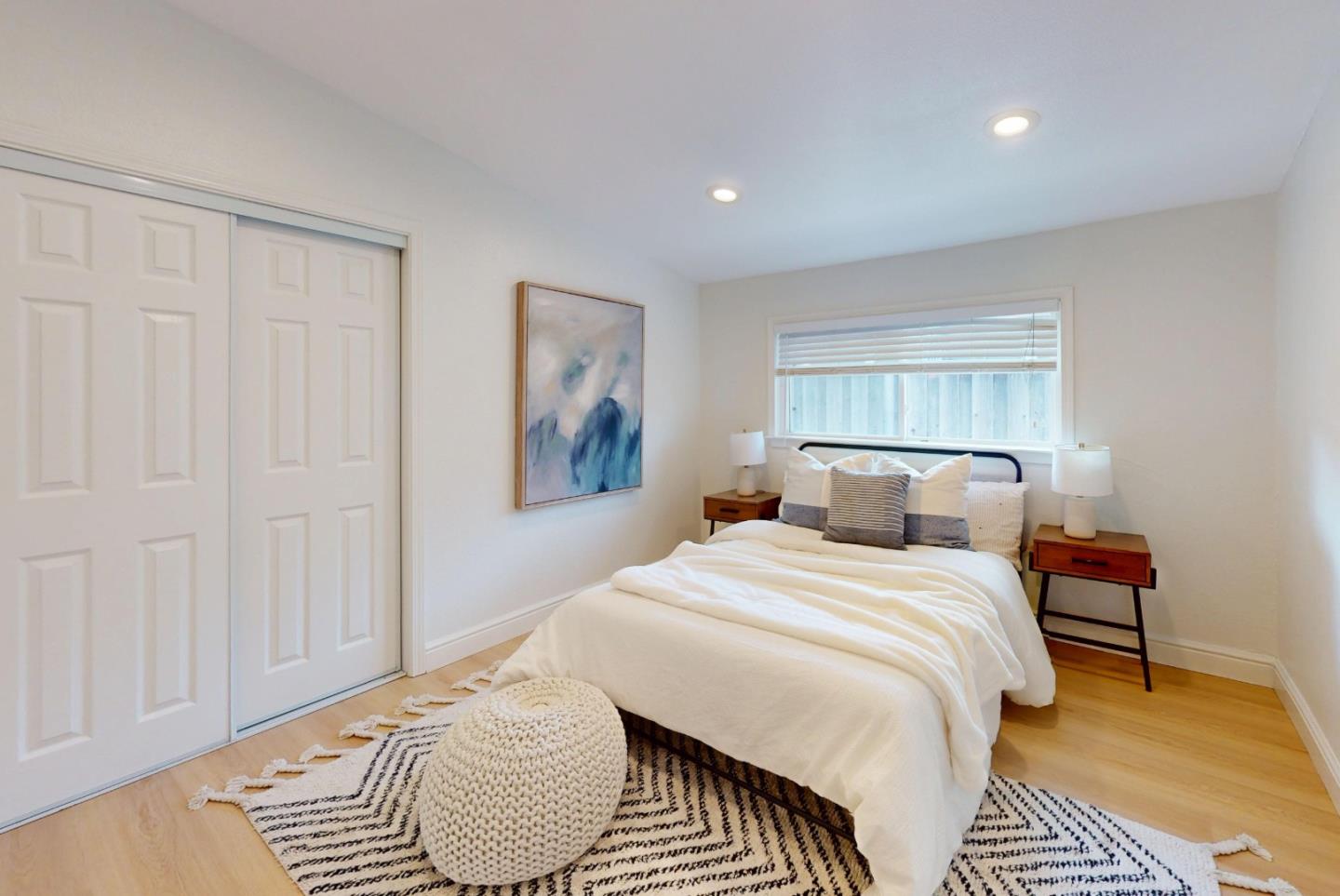 Detail Gallery Image 12 of 24 For 696 Lakehaven Dr, Sunnyvale,  CA 94089 - 5 Beds | 3 Baths