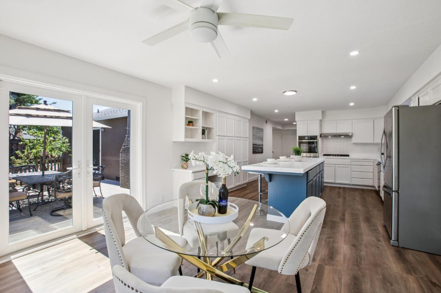 Detail Gallery Image 14 of 26 For 4292 Meg Dr, San Jose,  CA 95136 - 5 Beds | 3 Baths