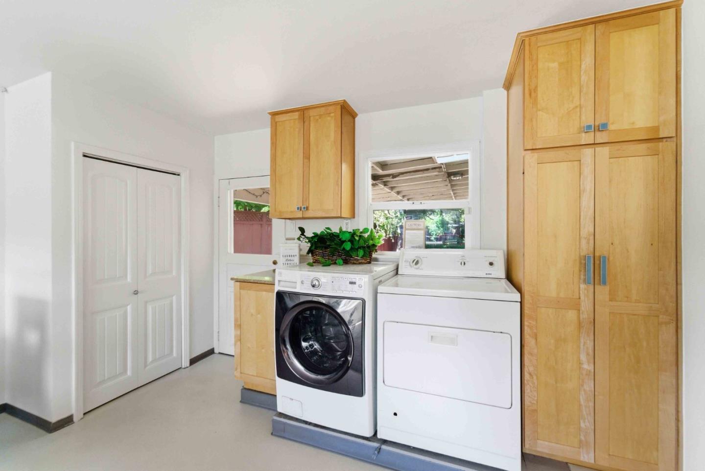 Detail Gallery Image 16 of 20 For 22051 Hibiscus Dr, Cupertino,  CA 95014 - 3 Beds | 1 Baths