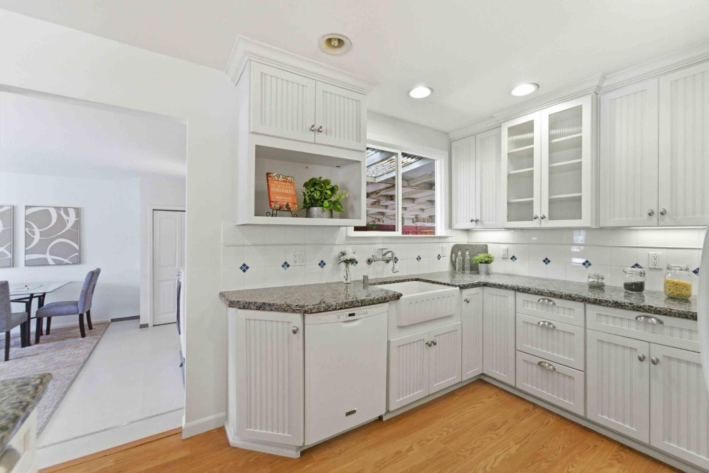 Detail Gallery Image 6 of 20 For 22051 Hibiscus Dr, Cupertino,  CA 95014 - 3 Beds | 1 Baths