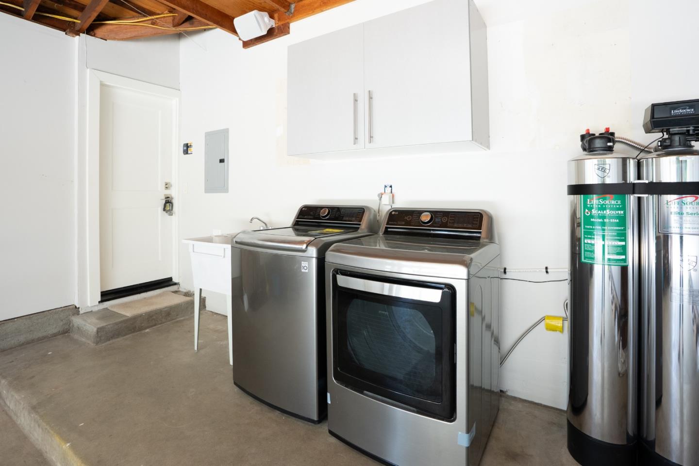 Detail Gallery Image 33 of 38 For 145 Buck Ct, Soquel,  CA 95073 - 3 Beds | 2 Baths