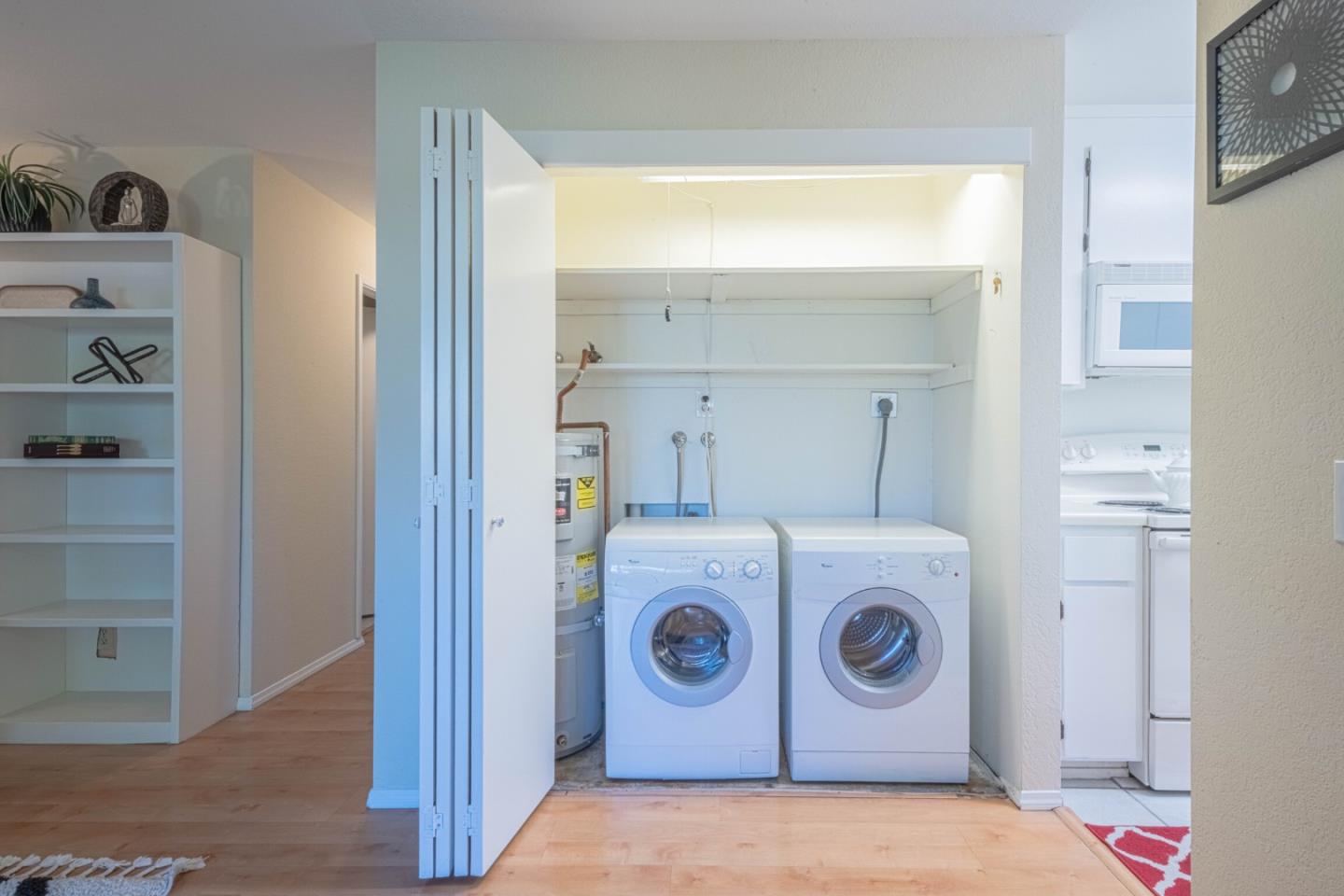 Detail Gallery Image 20 of 33 For 515 Ramona Court #1,  Monterey,  CA 93940 - 2 Beds | 1/1 Baths