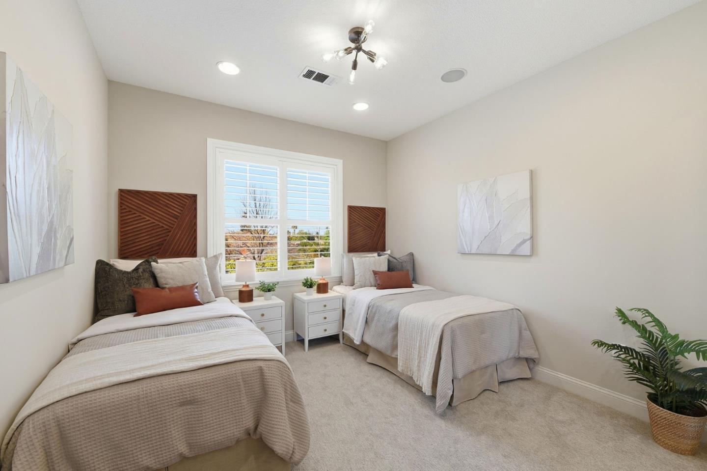 Photo #18: ML82040234 Listing: Photo #18